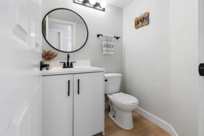 Guest Bathroom Photo of 6503 Woodglen Street, Delta, BC