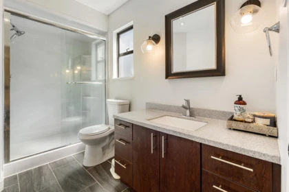 Laundry Room Photo of 6503 Woodglen Street, Delta, BC