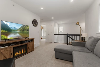 Staircase Photo of 36 46211 Promontory Road, Chilliwack, BC