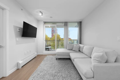 511 3281 E Kent Avenue North Avenue, Vancouver, BC, Vancouver — Apartment/Condo for sale
