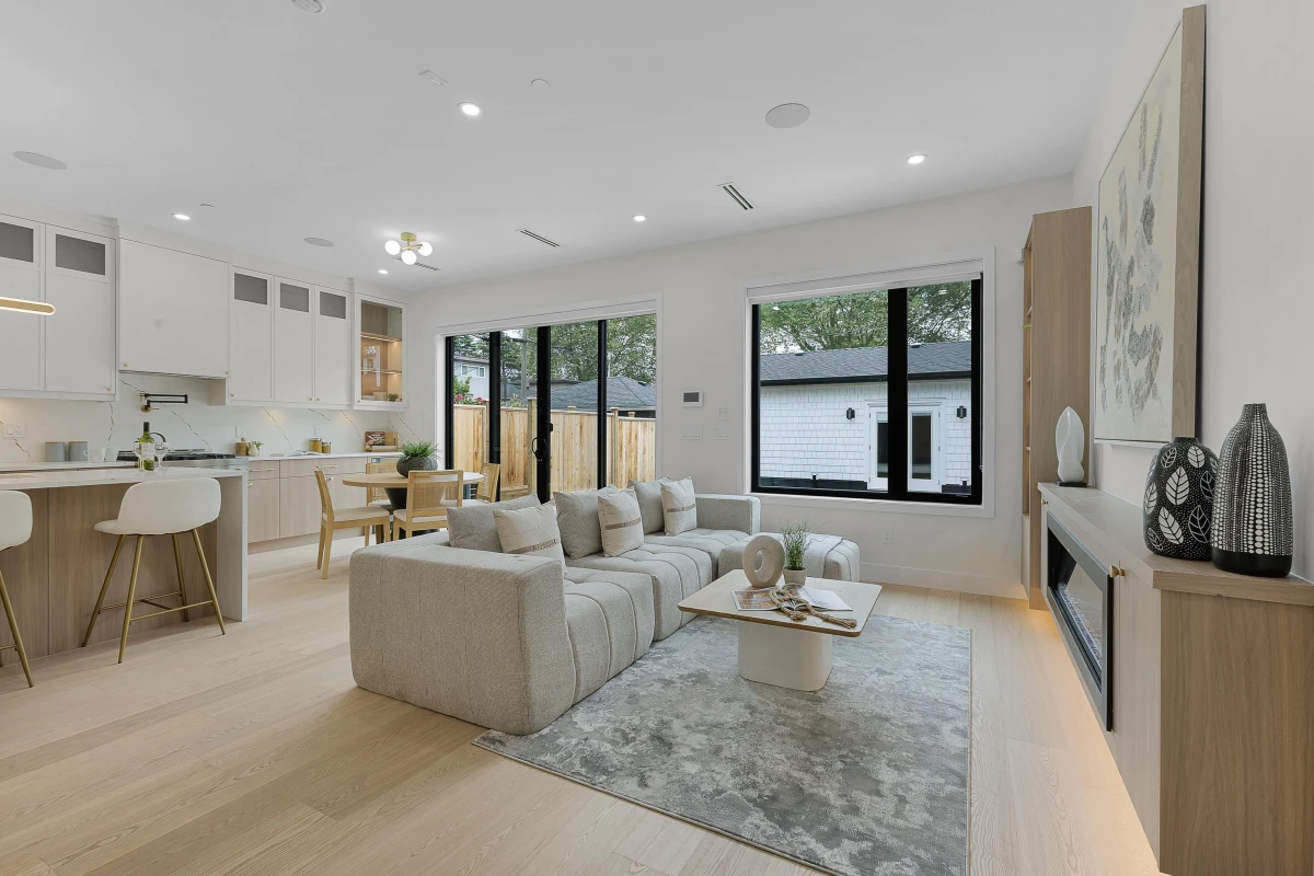 Family Room Photo of 2 182 Ontario Place, Vancouver, BC