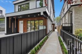 2 182 Ontario Place, Vancouver, BC