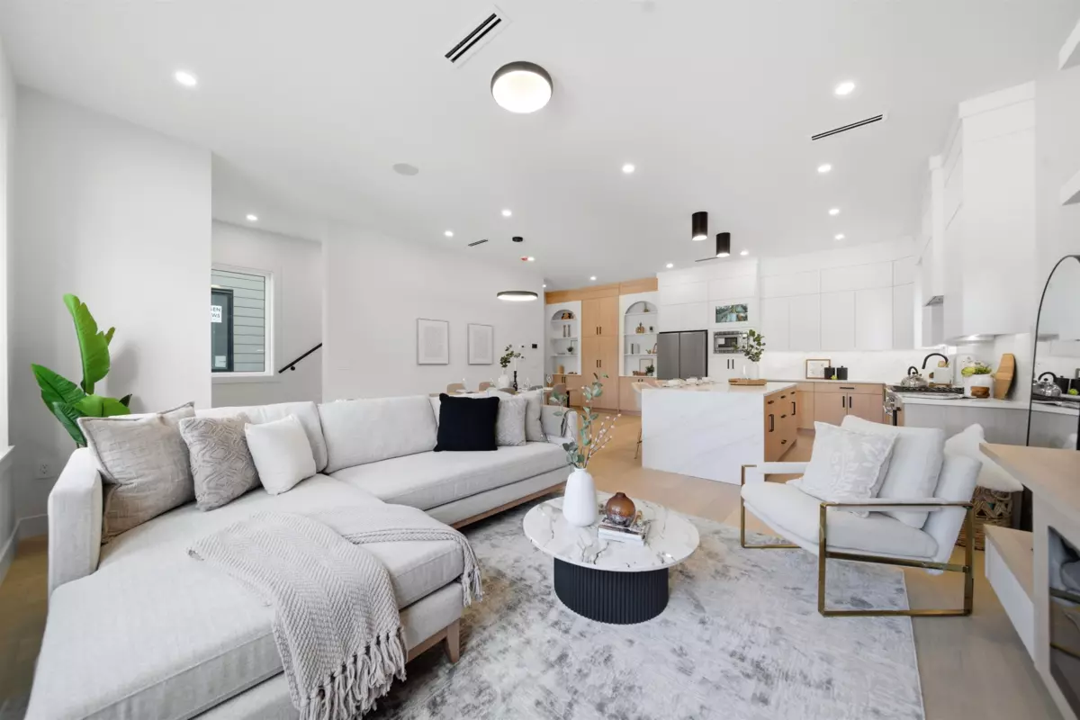 Living Room Photo of 2 5406 Manor Street, Burnaby, BC