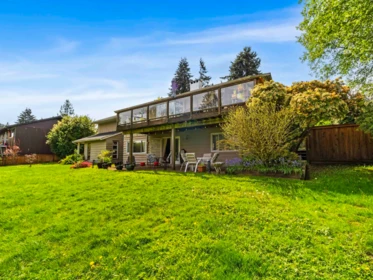 998 Fairway Drive, North Vancouver, BC, North Vancouver — Single Family Residence for sale