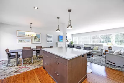 1388 E 20th Street, North Vancouver, BC, North Vancouver — Single Family Residence for sale