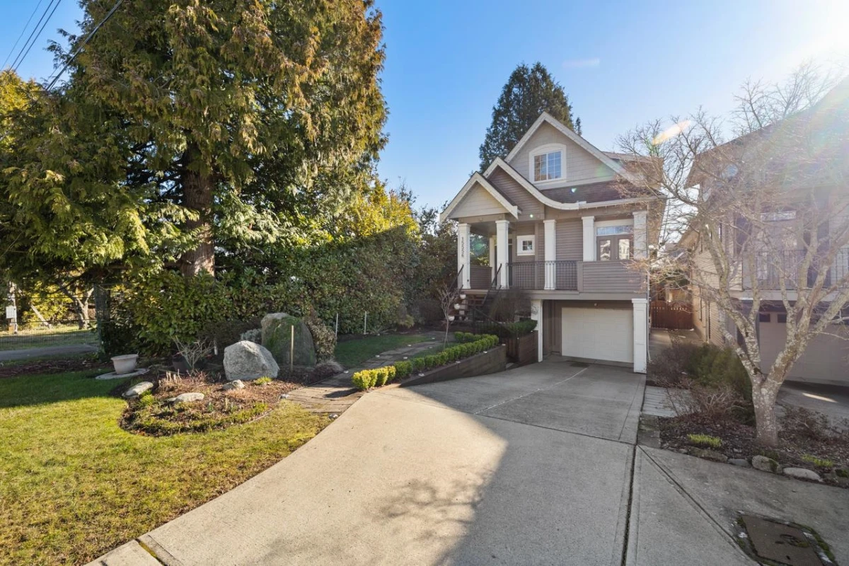 Exterior Rear Photo of 15556 Goggs Avenue, White Rock, BC