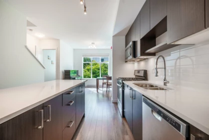 Kitchen Photo of 30 15268 28 Avenue, Surrey, BC