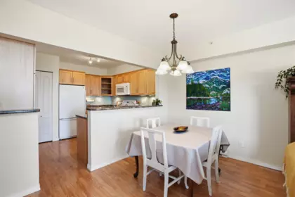 Primary Bedroom Photo of 302 5780 Trail Avenue, Sechelt, BC