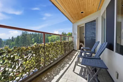 Staircase Photo of 302 5780 Trail Avenue, Sechelt, BC