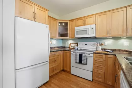 Walk-In Closet Photo of 302 5780 Trail Avenue, Sechelt, BC
