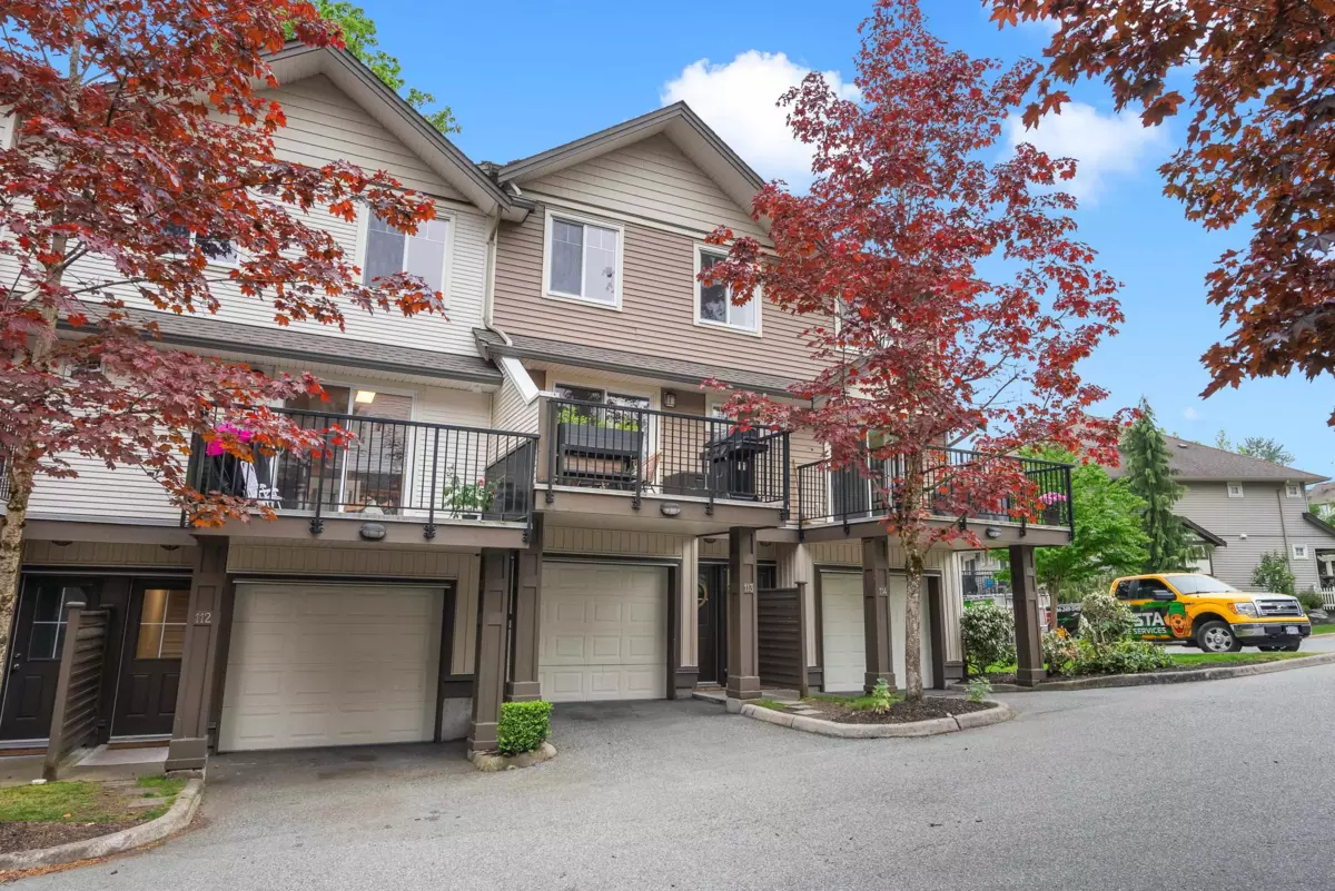 Exterior Rear Photo of 113 4401 Blauson Boulevard, Abbotsford, BC