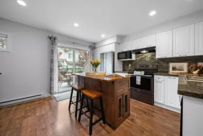 Breakfast Nook Photo of 113 4401 Blauson Boulevard, Abbotsford, BC