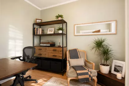 Basement Recreation Room Photo of 732 E Pender Street, Vancouver, BC
