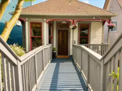 732 E Pender Street, Vancouver, BC