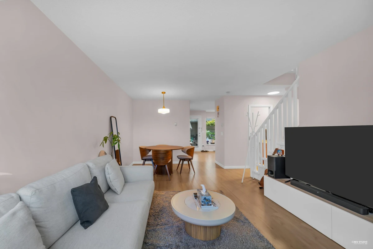 Dining Area Photo of 5 7360 Gilbert Road, Richmond, BC
