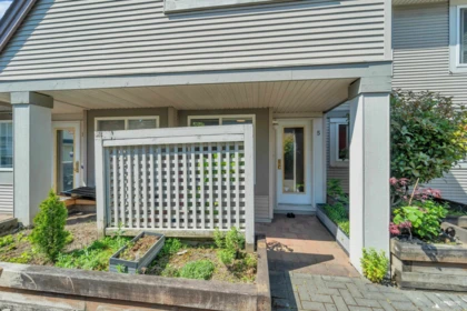 Outdoor Patio Photo of 5 7360 Gilbert Road, Richmond, BC