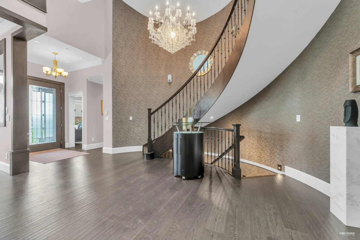 Family Room Photo of 2567 Lawson Avenue, West Vancouver, BC