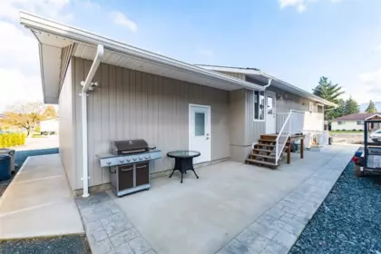 Hot Tub / Spa Photo of 7407 Crestwood Drive, Chilliwack, BC