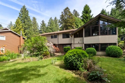 Community Amenities Photo (Clubhouse) of 9156 Norum Crescent, Delta, BC