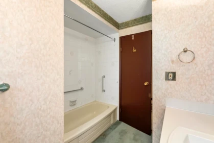 Guest Bathroom Photo of 9156 Norum Crescent, Delta, BC