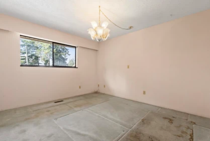 Powder Room Photo of 9156 Norum Crescent, Delta, BC
