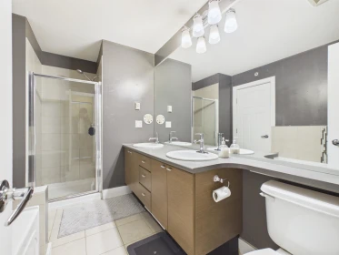 Entry Foyer Photo of 83 15833 26 Avenue, Surrey, BC