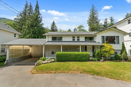 459 Naismith Avenue, Harrison Hot Springs, BC, Harrison Hot Springs — Single Family Residence for sale
