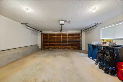 Hot Tub / Spa Photo of 7889 Woodhurst Drive, Burnaby, BC