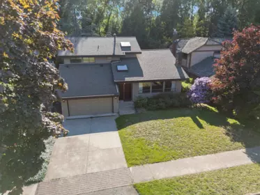 7889 Woodhurst Drive, Burnaby, BC, Burnaby — Single Family Residence for sale