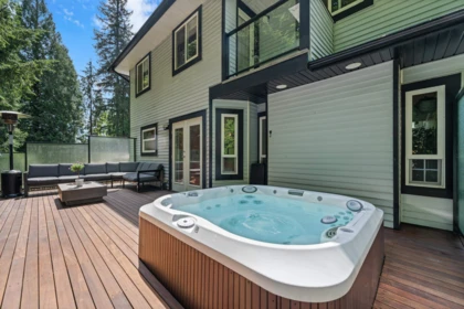 Garden / Landscaping Photo of 1690 Cascade Court, North Vancouver, BC