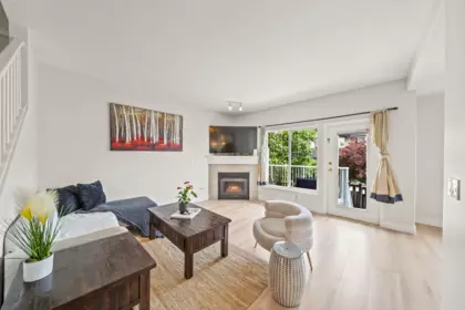 Breakfast Nook Photo of 12 1765 Paddock Drive, Coquitlam, BC
