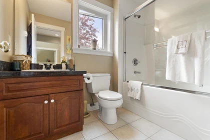 Loft / Bonus Room Photo of 13820 116 Avenue, Surrey, BC