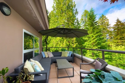 Garden / Landscaping Photo of 706 1500 Ostler Court, North Vancouver, BC