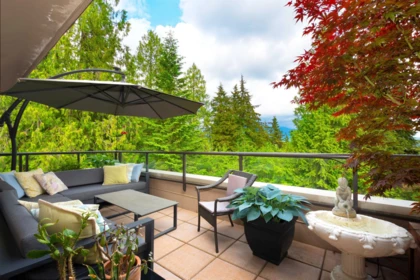 Swimming Pool Photo of 706 1500 Ostler Court, North Vancouver, BC
