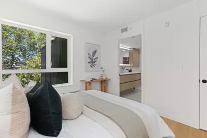 Walk-In Closet Photo of 4813 Laurel Street, Vancouver, BC