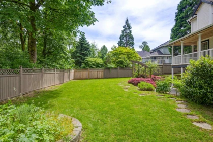 Garden / Landscaping Photo of 18032 98 Avenue, Surrey, BC