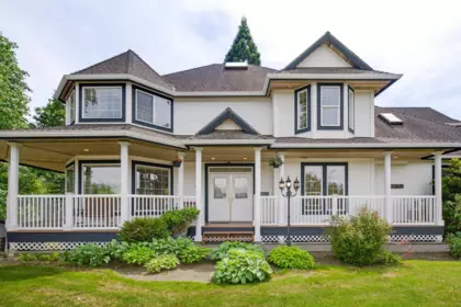 18032 98 Avenue, Surrey, BC, Surrey — Single Family Residence for sale