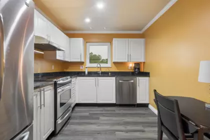 Breakfast Nook Photo of 305 5977 177b Street, Surrey, BC