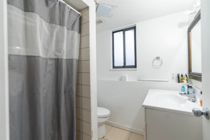 Laundry Room Photo of 13933 90a Avenue, Surrey, BC