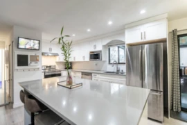 13933 90a Avenue, Surrey, BC