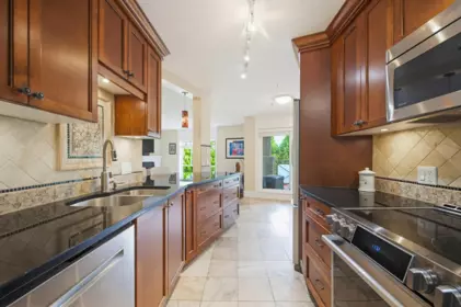 Pantry Photo of 305 15150 29a Avenue, Surrey, BC