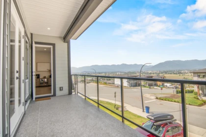 Guest Bathroom Photo of 51160 Charlotte Place, Chilliwack, BC