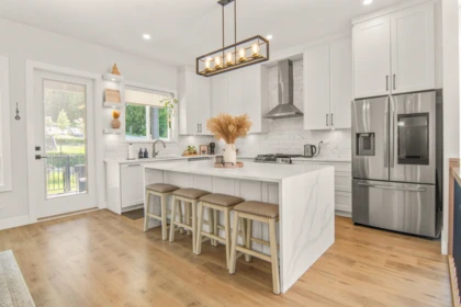 Kitchen Island Photo of 51160 Charlotte Place, Chilliwack, BC