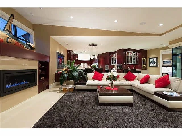 Family Room Photo of 944 Beaconsfield Road, North Vancouver, BC