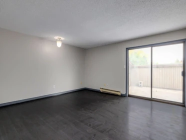 Hallway Photo of 18208 21a Avenue, Surrey, BC
