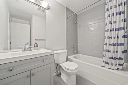 Mudroom Photo of 312 315 Knox Street, New Westminster, BC
