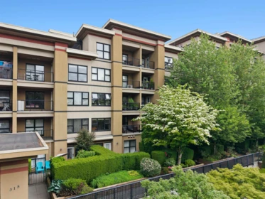 Outdoor Kitchen Photo of 312 315 Knox Street, New Westminster, BC