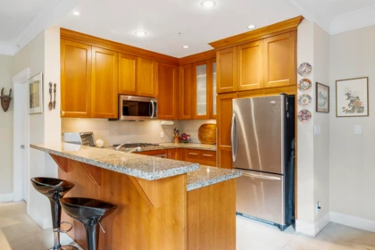 304 4685 Valley Drive, Vancouver, BC, Vancouver — Apartment/Condo for sale