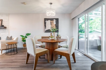 Breakfast Nook Photo of 20823 River Road, Maple Ridge, BC