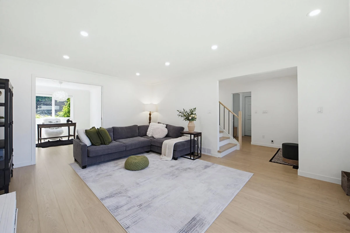 Living Room Photo of 20418 90a Avenue, Langley, BC
